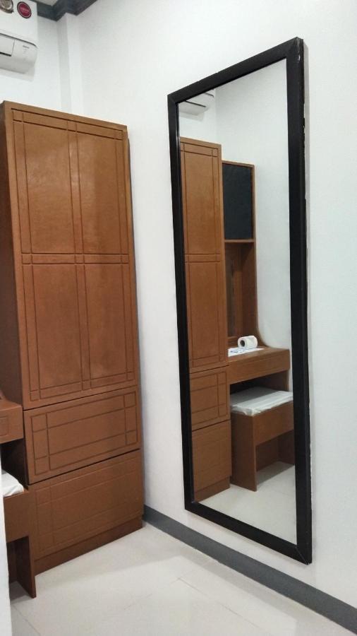 Elen Inn - Malapascua Island Fan Room #1 Екстер'єр фото